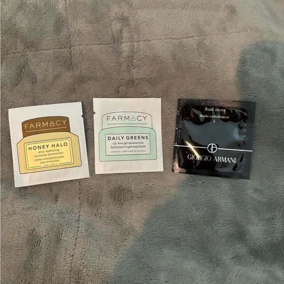 Giorgio Armani Fluid Sheer and Farmacy Skincare Set - Picture 1 of 2